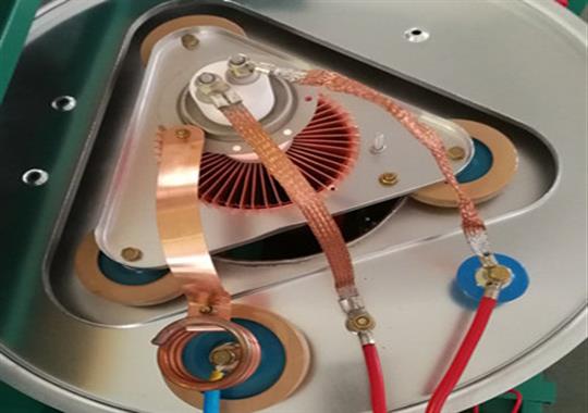 單頭滑臺(tái)高周波震蕩桶內(nèi)部結(jié)構(gòu)你了解嗎？